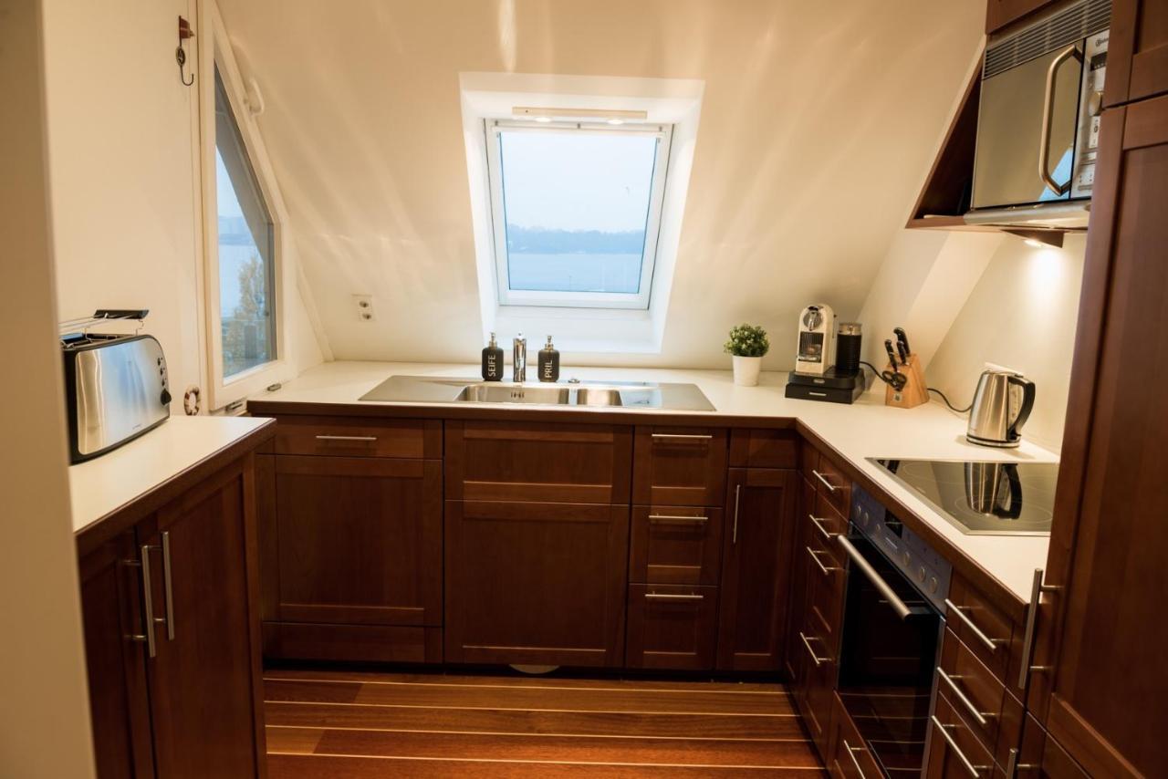 Baltic Lodge: Marina View Maisonette with 3 Bedrooms and Balcony Flensburg Exterior photo